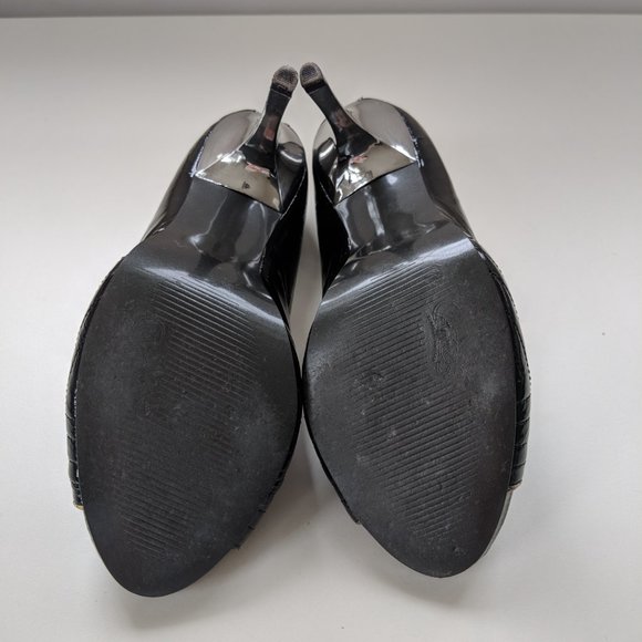 EUC (W6.5) - CARLOS SANTANA Quilted Peeptoe Pumps - Picture 3 of 3